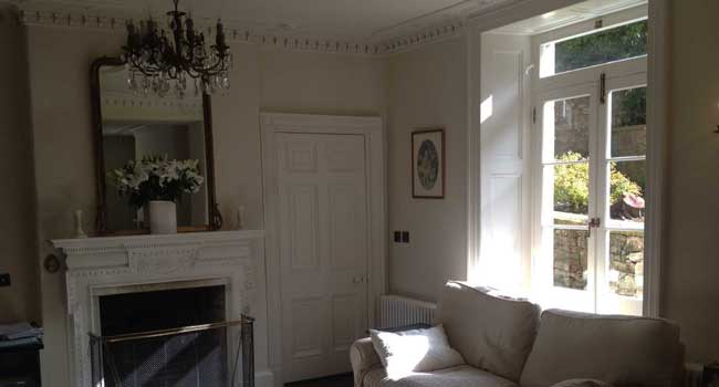 The Gentleman Painter, Frome. Quality painting and decorating service.